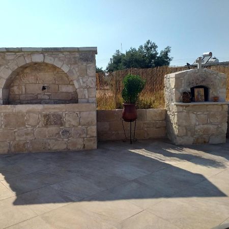 Villa Yioukkas Paphos Eksteriør billede