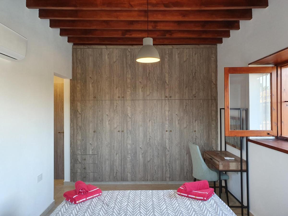 Villa Yioukkas Paphos Eksteriør billede
