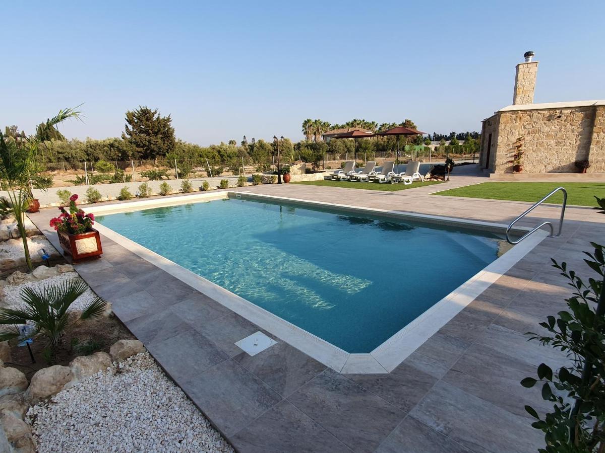 Villa Yioukkas Paphos Eksteriør billede